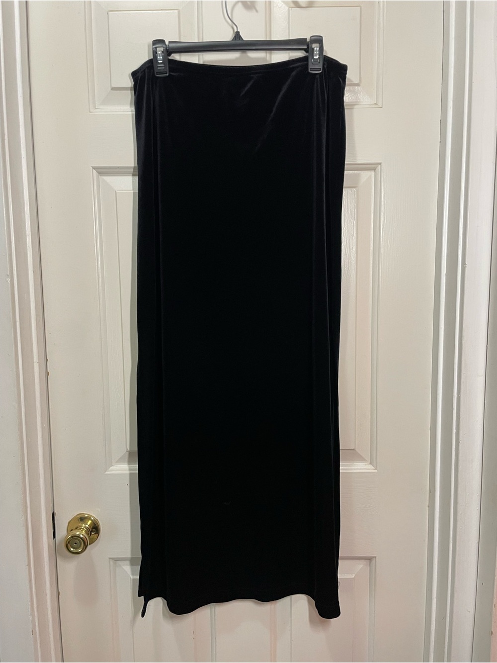 Vintage 90s / Y2K Ronni Nicole Black Velvet Maxi Skirt with Side Slit size L